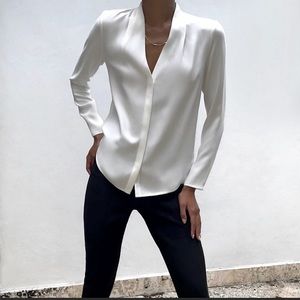 Aritzia Babaton Power Blouse Size XS